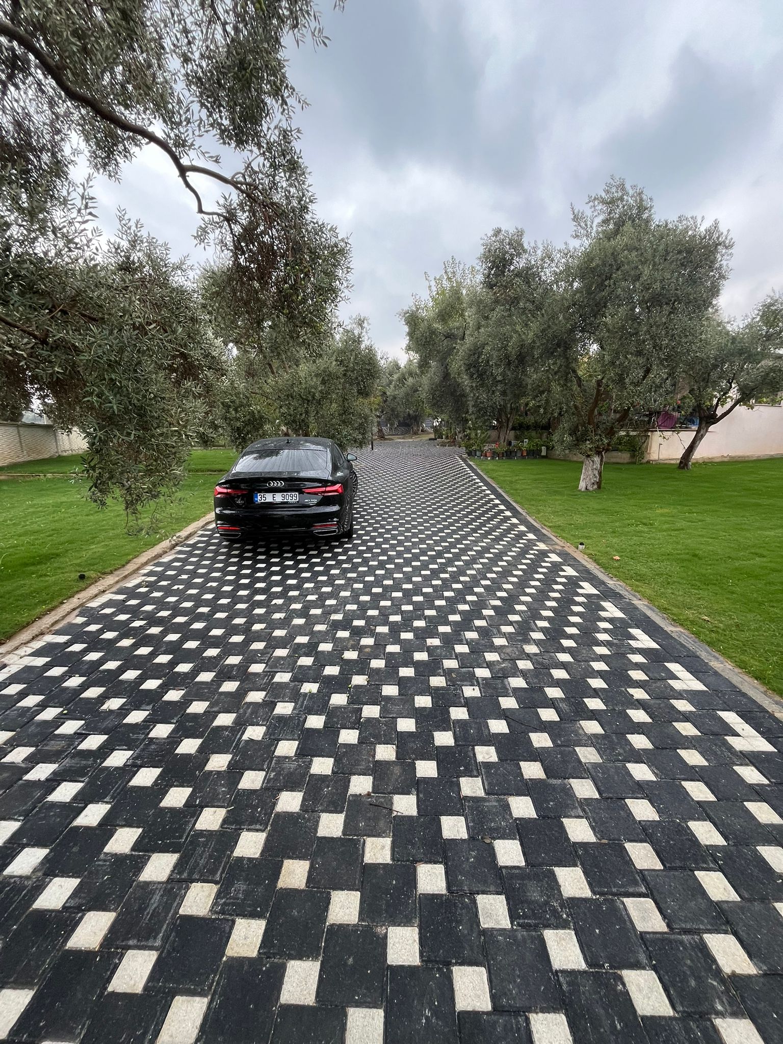 izmir kilit parke tasi haziran 28
